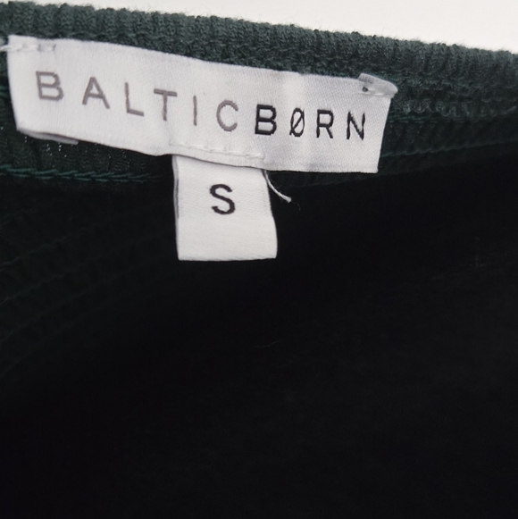 Baltic Born Hunter Green V-Neck Tiered Midi Dress Smocked Top Flutter Sleeves - Picture 8 of 10